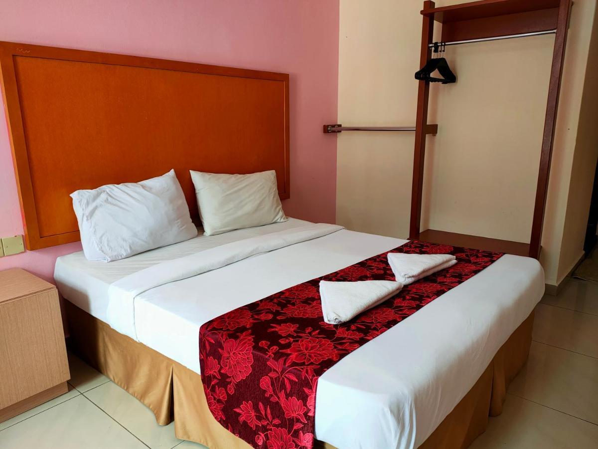 Mrc Hotel Melaka Raya Exterior foto