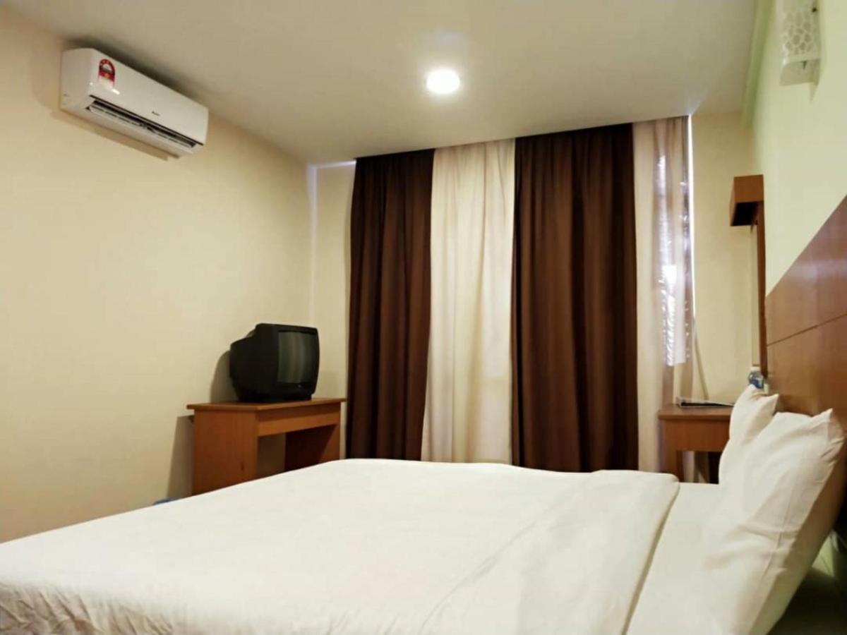 Mrc Hotel Melaka Raya Exterior foto